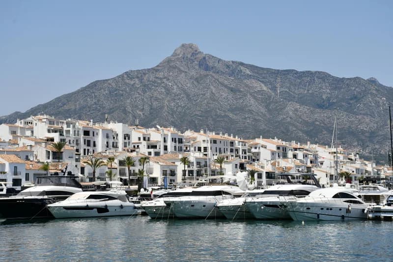 The Gulf Is Investing in Spain. Here's Why It's Structural.
